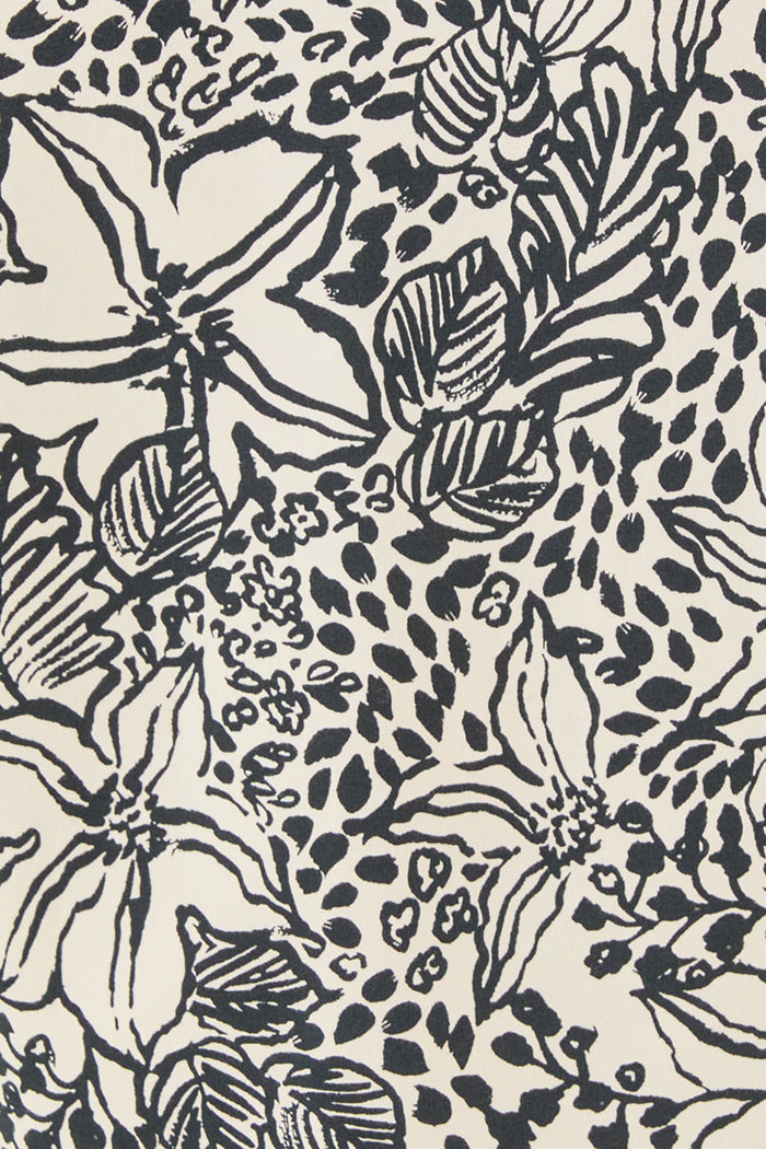 V-Neck Floral Pattern Maxi Dress