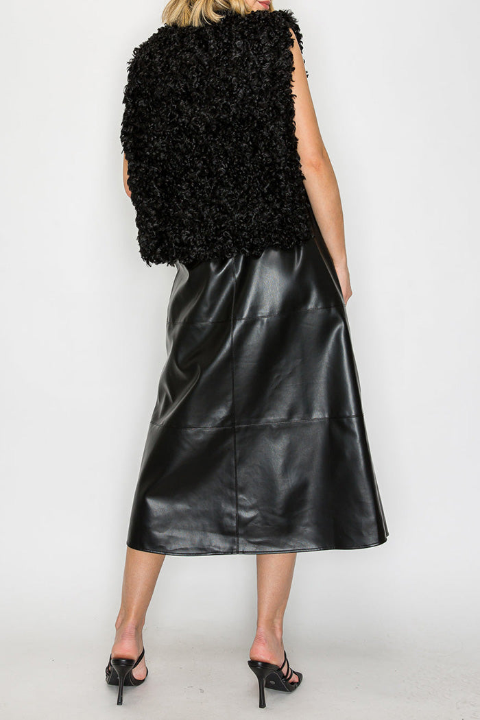 Pocketed Black Faux Leather Skirt