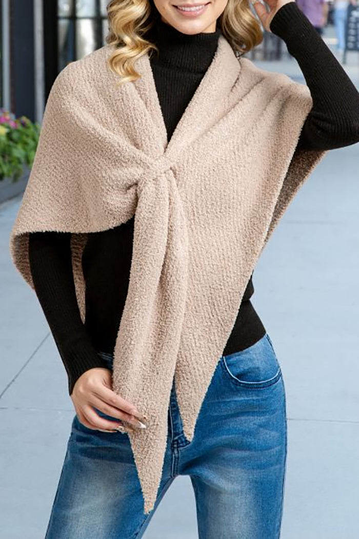 Soft Solid Loop-Closure Shawl