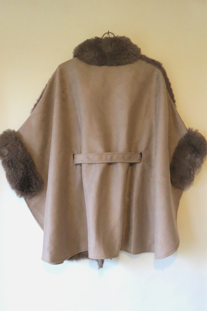 Ribbed Faux Fur Trim Belted Cape