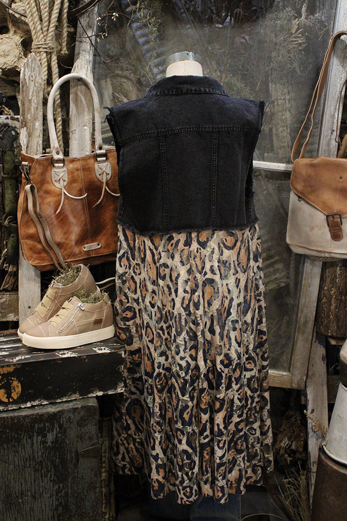 Button Front Denim Leopard Spliced Vest